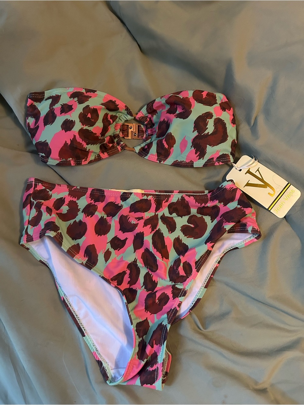 NWT women’s bikini size medium